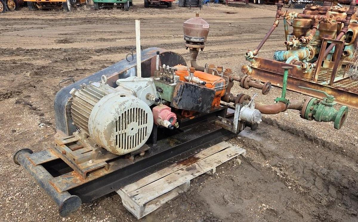 Used Wheatley P-200B Triplex Pump