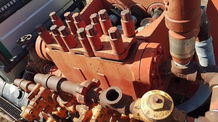 Used 1982 MACK RS686L ST Tandem Axle Oilfield Pump / Kill Truck