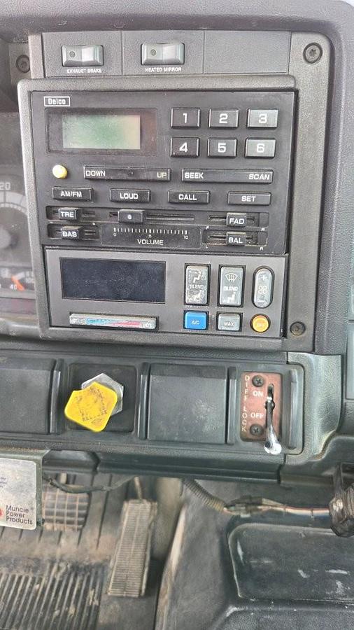 Used 2000 GMC C8500 Tandem Axle Bed Truck