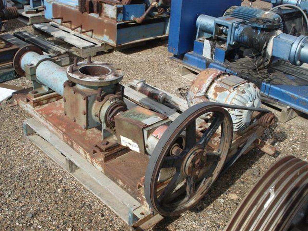 Used Robbins Myers 2E0FS1 4x6 Progressing Cavity Screw Pump