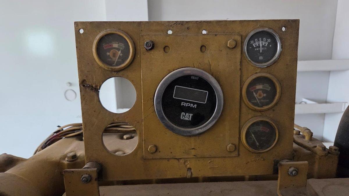 Used Caterpillar D330B 140 HP Diesel Engine