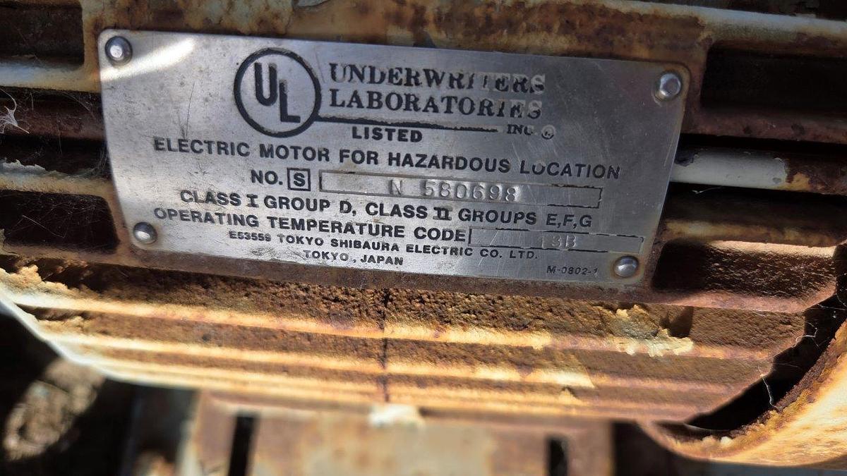 Used Quincy 325-18 Air Compressor Package