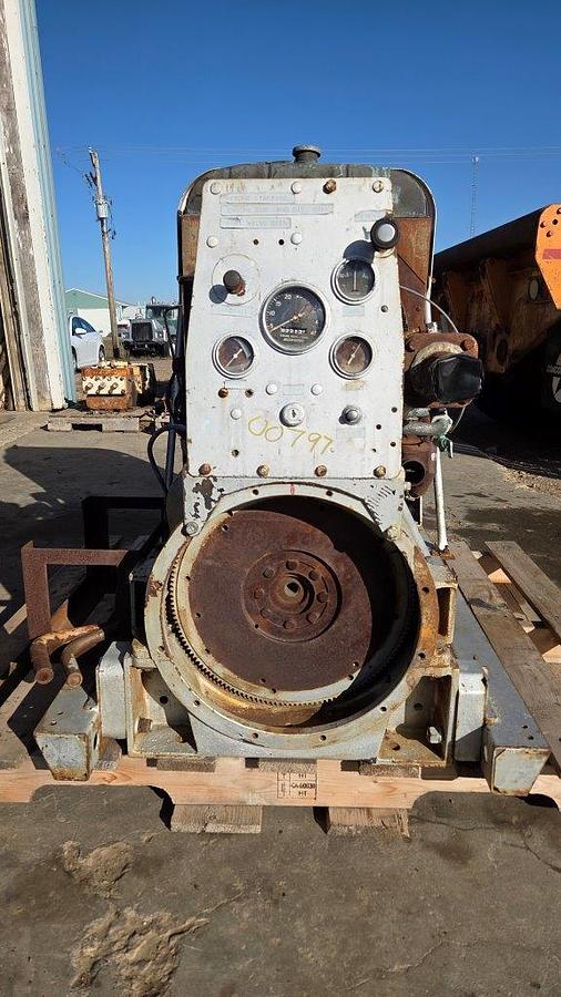 Used Chrysler Industrial Engine Ind 251