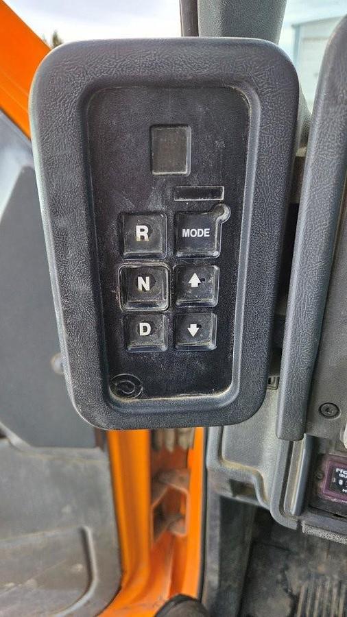 Used 2000 GMC C8500 Tandem Axle Bed Truck