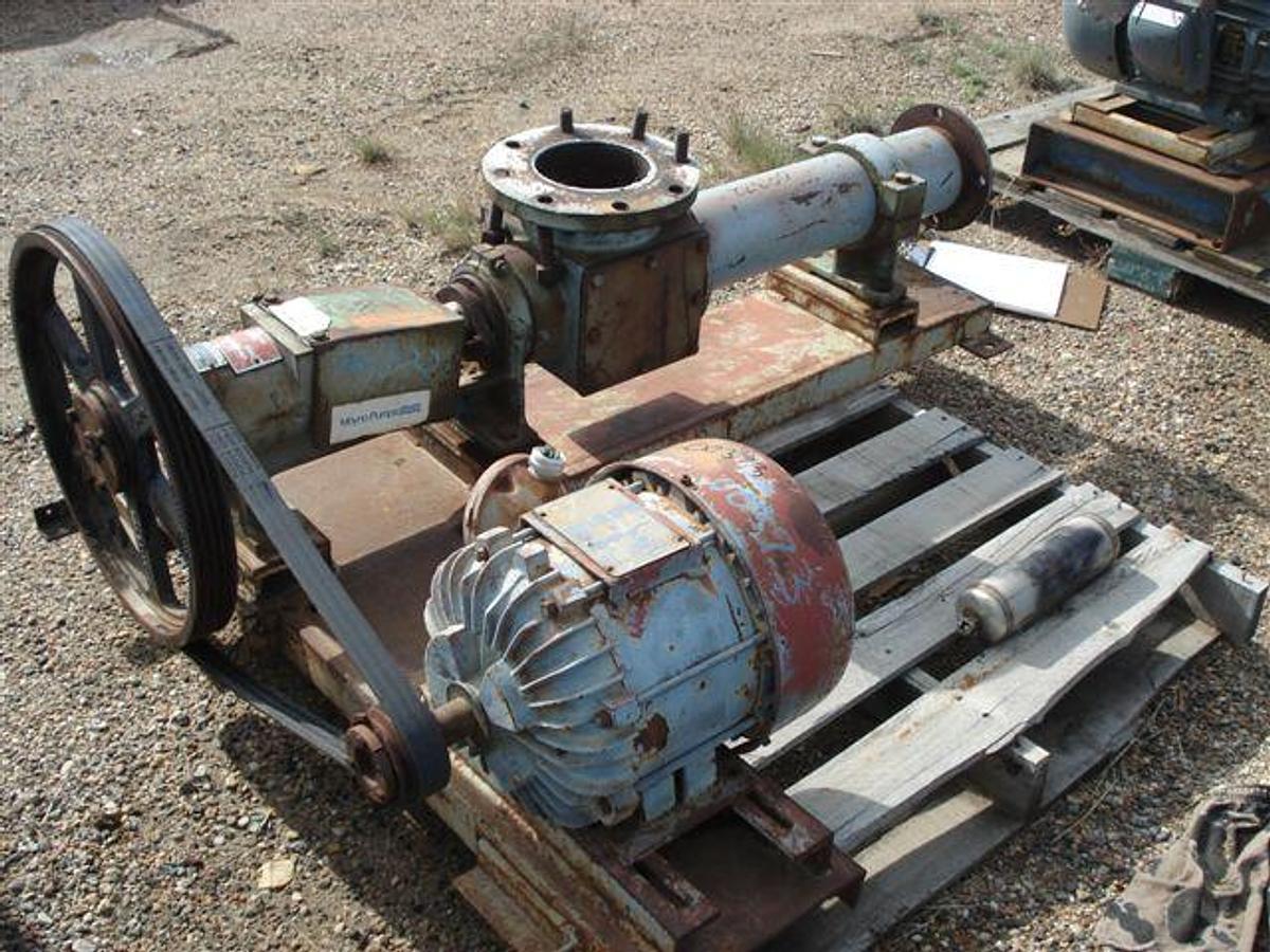 Used Robbins Myers 2E0FS1 4x6 Progressing Cavity Screw Pump