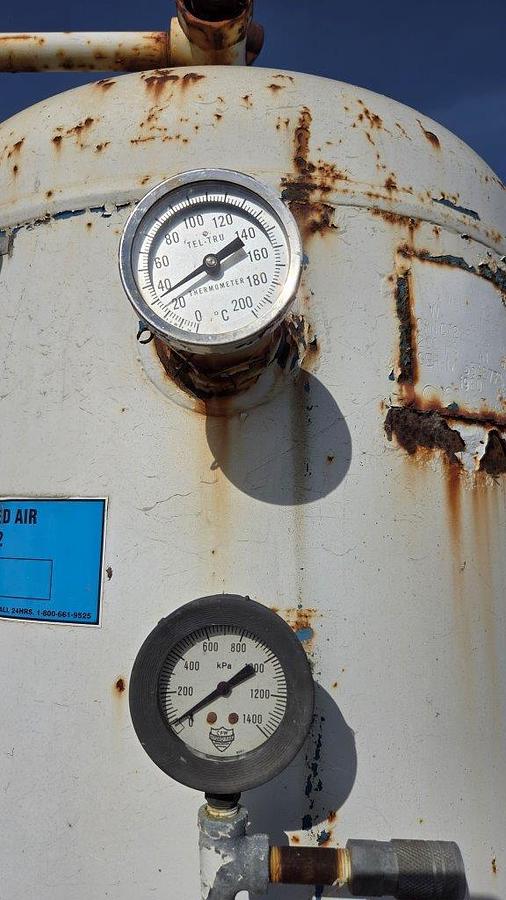 Used Quincy 325-18 Air Compressor Package