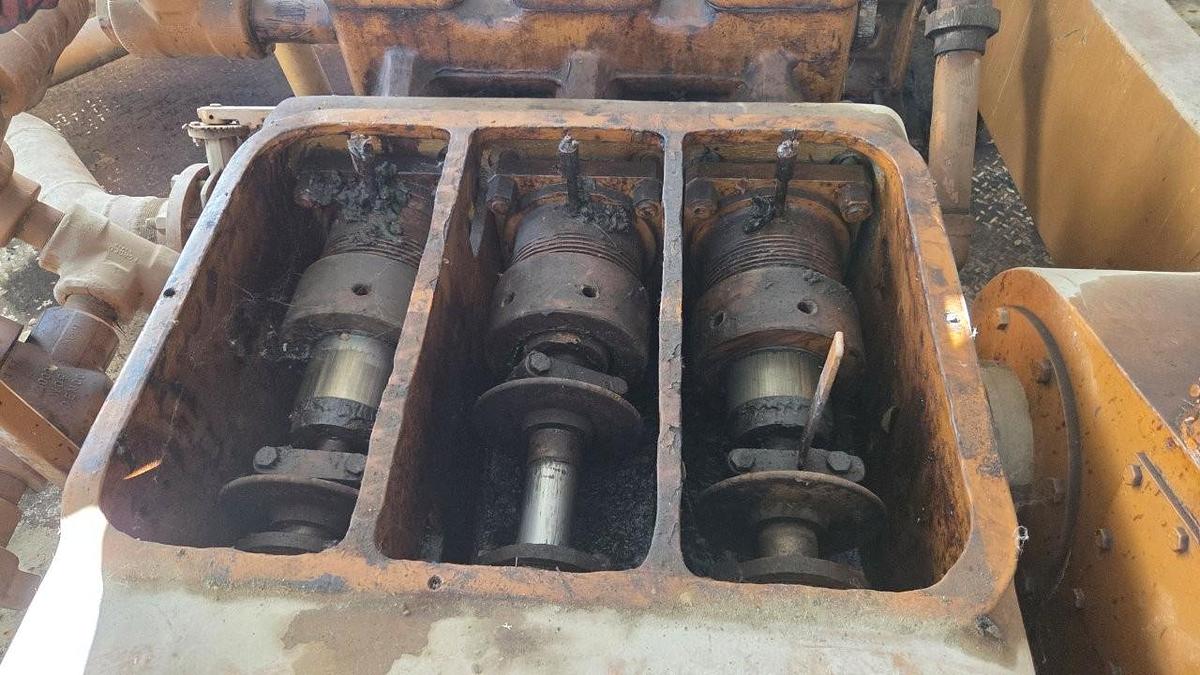 Used Gardner Denver PE-5Y 3x5 Triplex Well Servicing Reversing Mud Pump Package