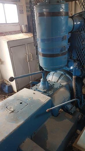 Used National JWS-300L Triplex Well Servicing Reversing Mud Pump Package