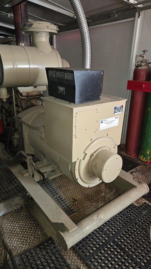 Used Cummins/Stamford 300KW Diesel Generator