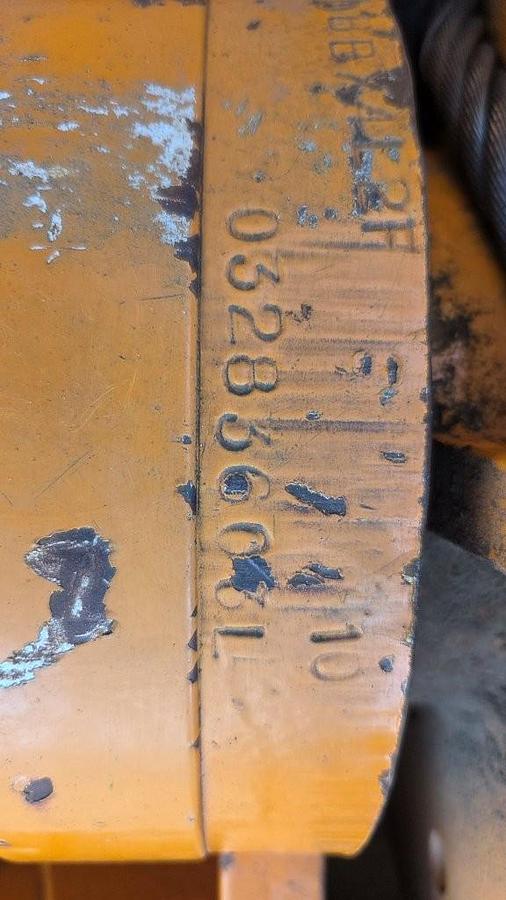 Used 2000 GMC C8500 Tandem Axle Bed Truck