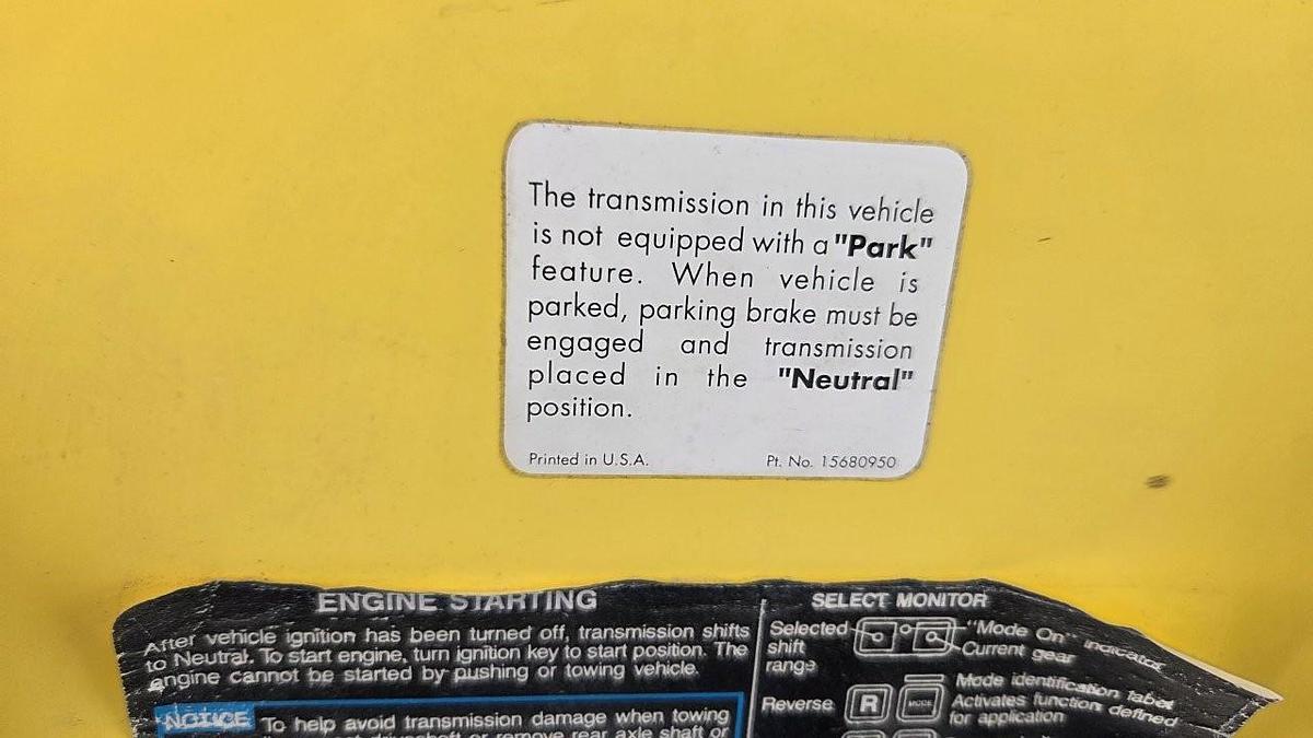 Used 2000 GMC C8500 Tandem Axle Bed Truck