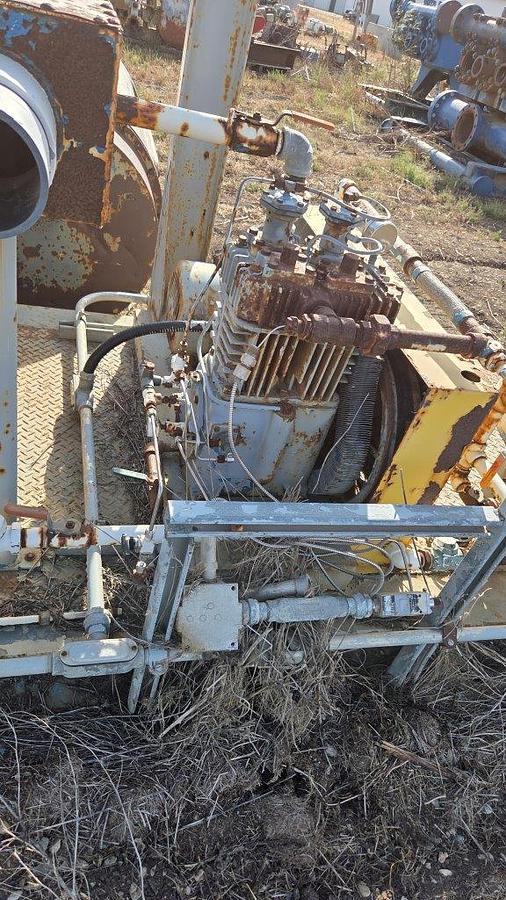 Used Quincy 325-18 Air Compressor Package