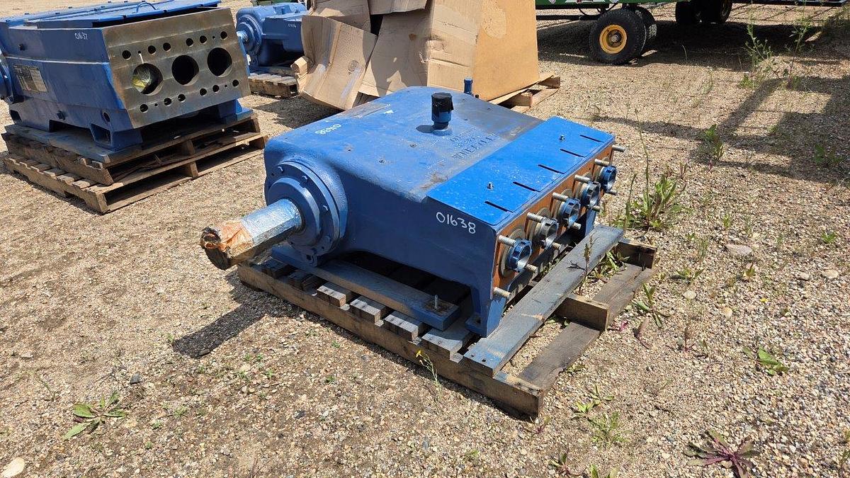 National Oilwell Varco "NOV" 217Q-4M Quintuplex Pump