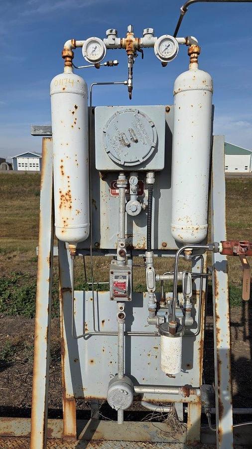 Used Quincy 325-18 Air Compressor Package