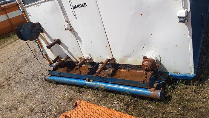 Used National JWS-300L Triplex Well Servicing Reversing Mud Pump Package