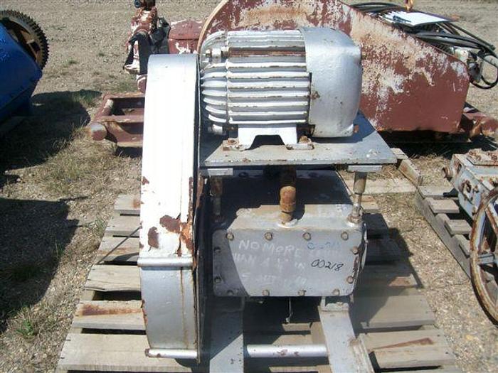 Used Union TD-25 Triplex Pump