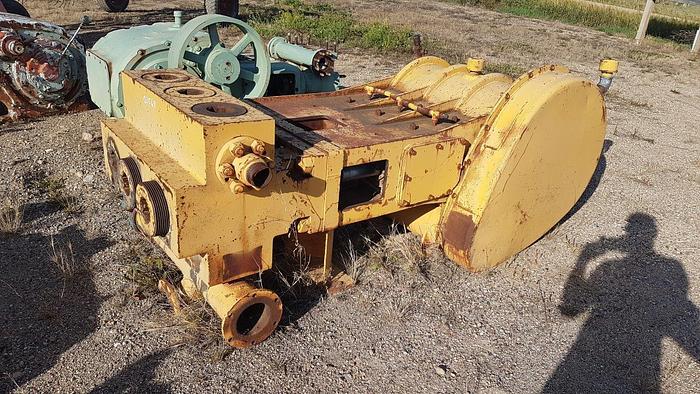 Used Oillwell  Super 48 Triplex Pump