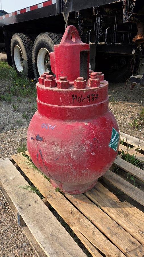 Used "Continental Emsco" Style PD 43 Pulsation Dampener