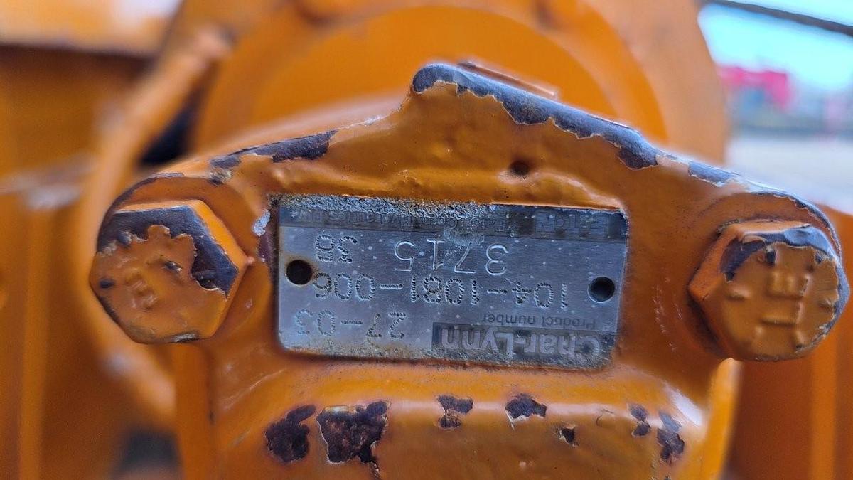 Used 2000 GMC C8500 Tandem Axle Bed Truck