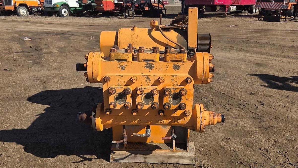 Used Oilwell 336P Triplex Mud Pump