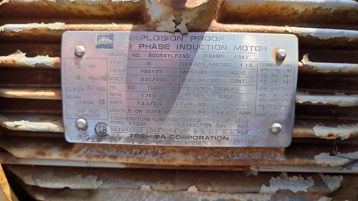 Used Quincy 325-18 Air Compressor Package