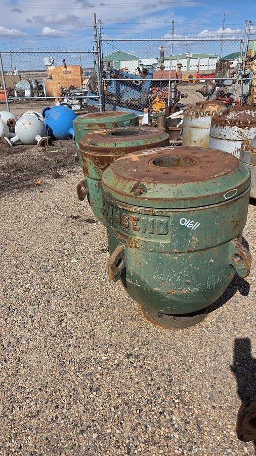 Used Townsend  7 1/16" 3M Annular BOP