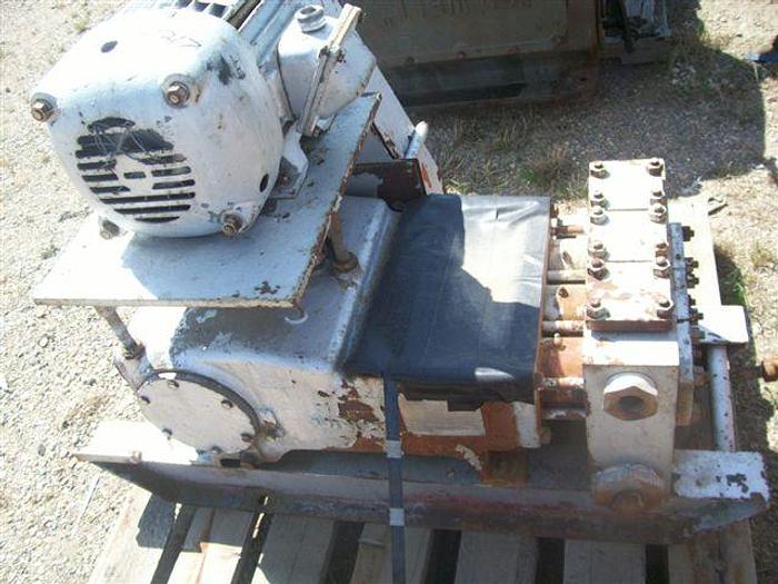 Used Union TD-25 Triplex Pump