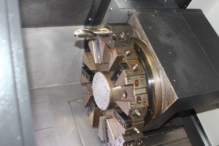 Used Hyundai Wia L150A CNC Lathe, 8" 3 Jaw Chuck