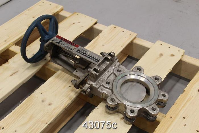 Used Dezurik 4" Hand Operated Knife Gate Valve #43075
