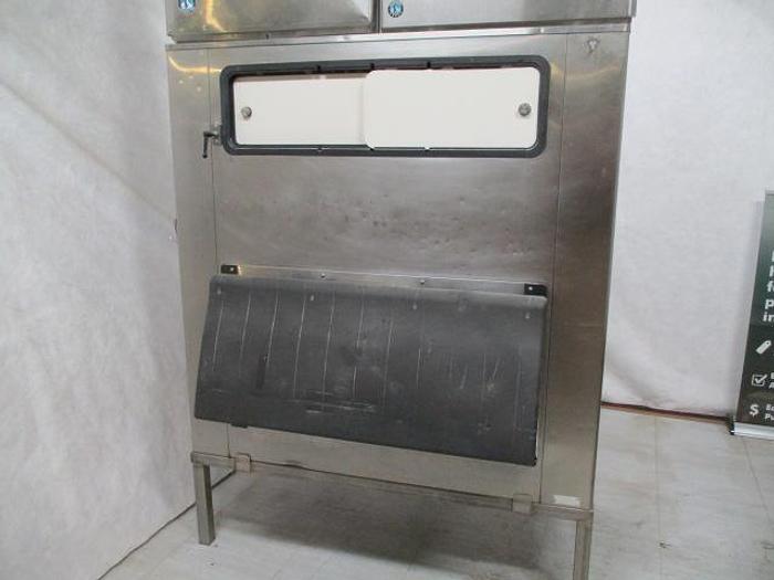 Used Hoshizaki F-2001MRJ3 Remote Cooled 2098 LB Flake Ice Machine - 3-Phase