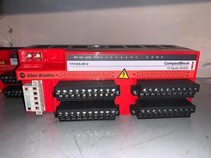 Używane Allen Bradley 1791DS-IB12 Compact Block 12 Inputs