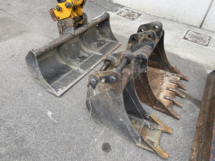 Usato 2018 JCB 8025 ZTSL