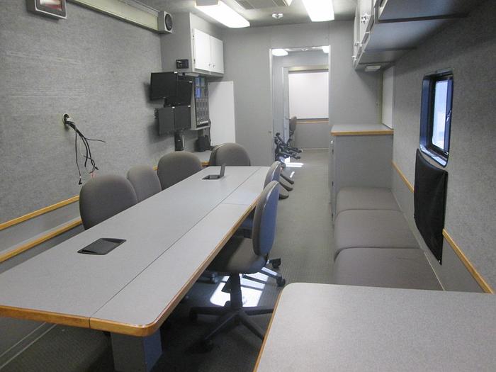 Used 2005 Farber Specialty Command Center Trailer