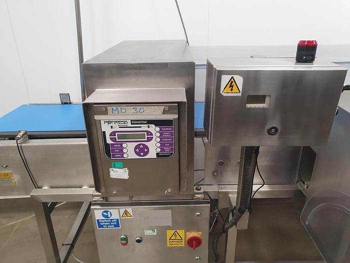 Used Fortress Phantom  Metal Detector