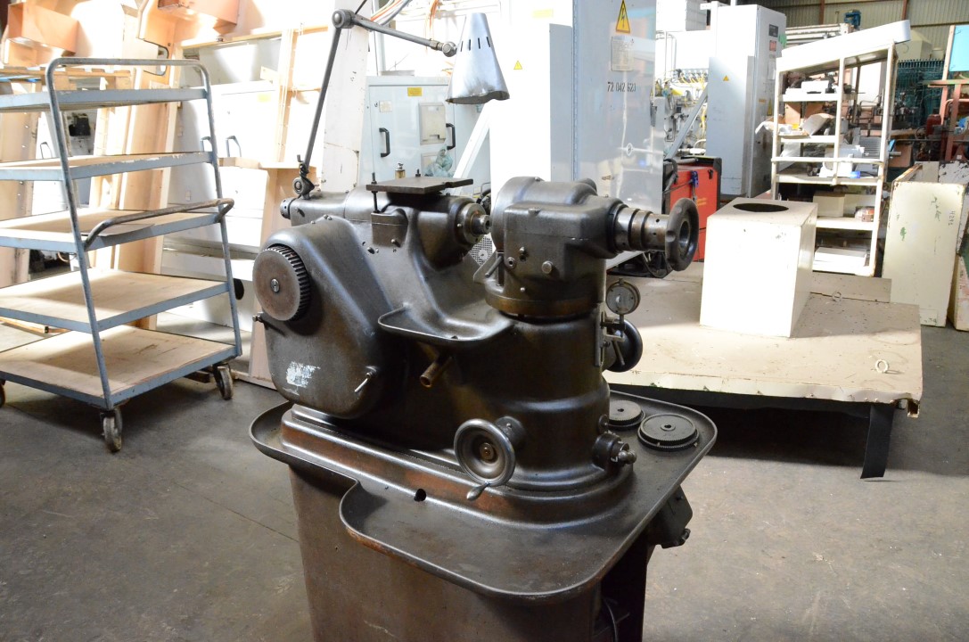 Used Gear Shaping Machine MIKRON 134 #4487