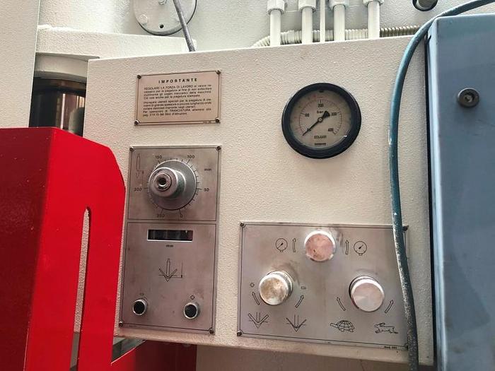 Usato PIEGATRICE COLGAR IDRAULICA 3000X90 TON