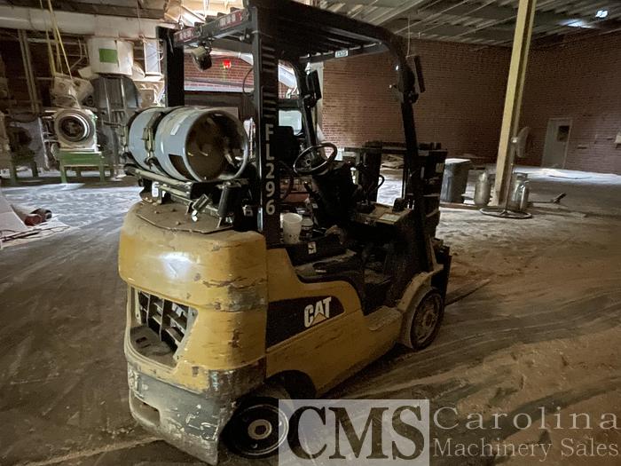 Used Caterpillar 2C4000 4,000 Lbs Forklift