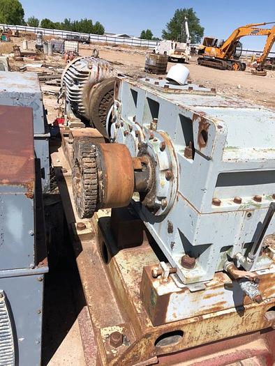 Used HB18253 Paramax 7 Parallel Shaft and right angle speed reducer 250 HP w 150 HP Motor