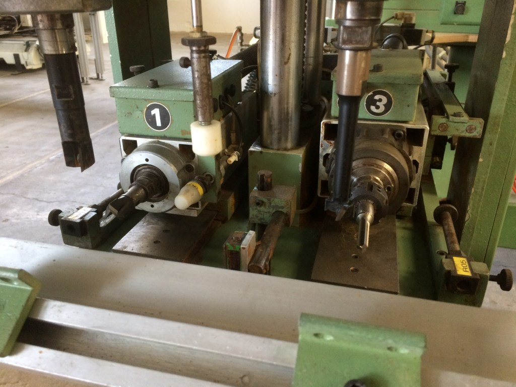 Usato FRESATRICE ELETTRONICA CIPSY MR4 EXECUTIVE