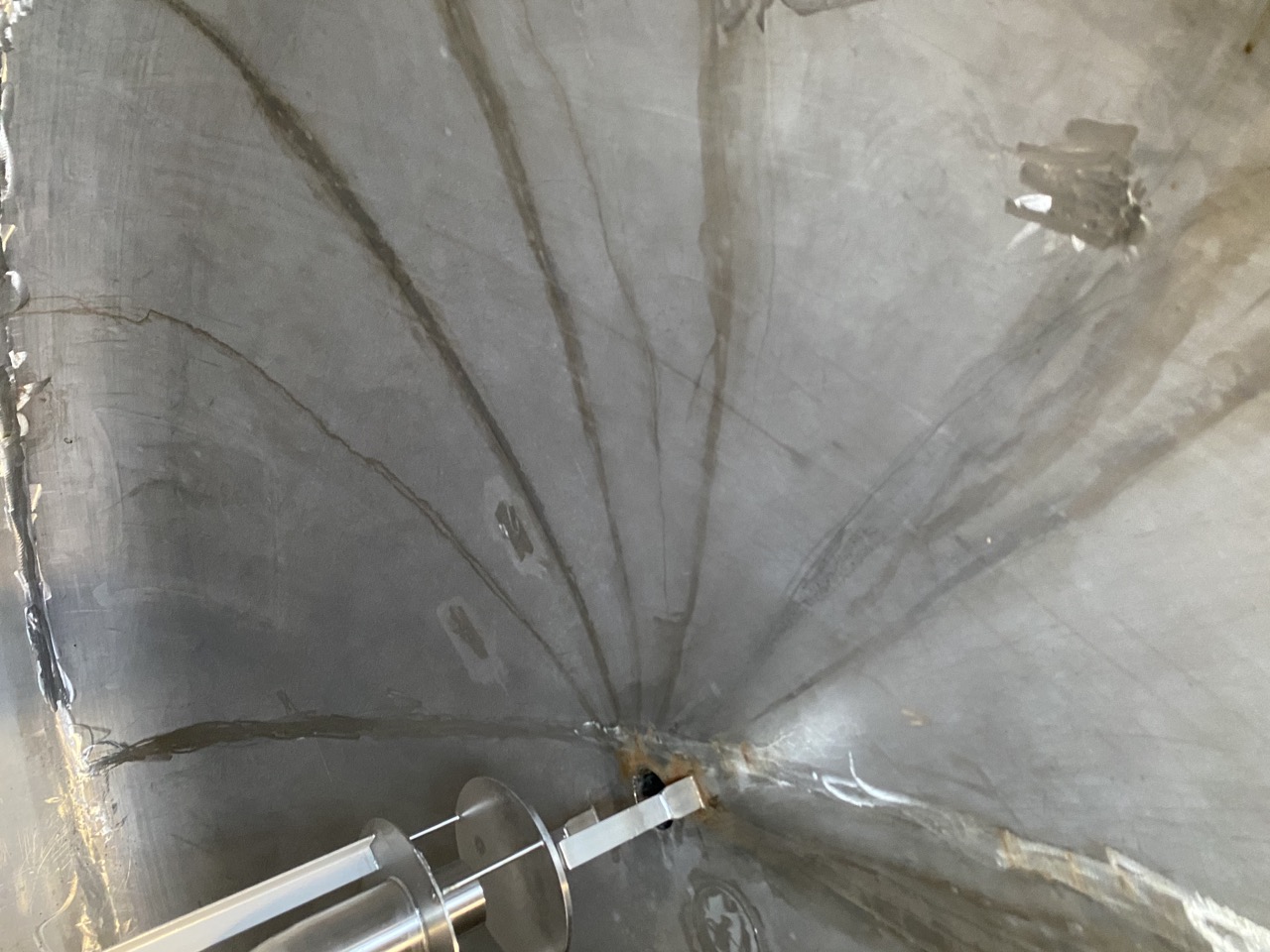 Usato Serbatoio verticale da 30.000 Litri