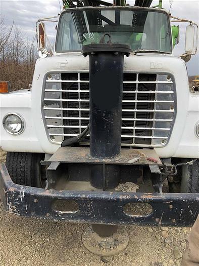 Used 1981 Chicago Pneumatic T650 Drill Rig