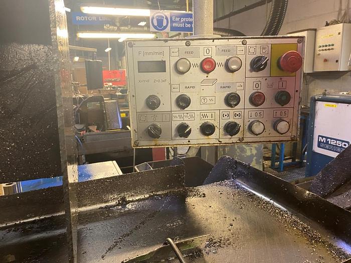 Used 2010 TOS Olomouc FGU 32 Horizontal Milling Machine