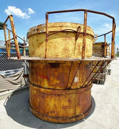 Used 6' ID Besser/Quinn Precast Manhole Riser Form