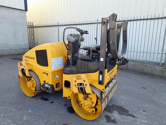 Used 2015 Volvo DD25W