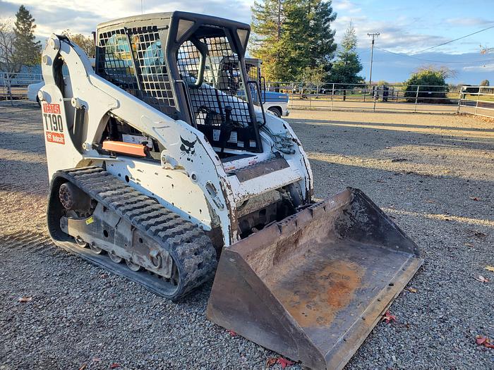 Used 2012 BOBCAT T190