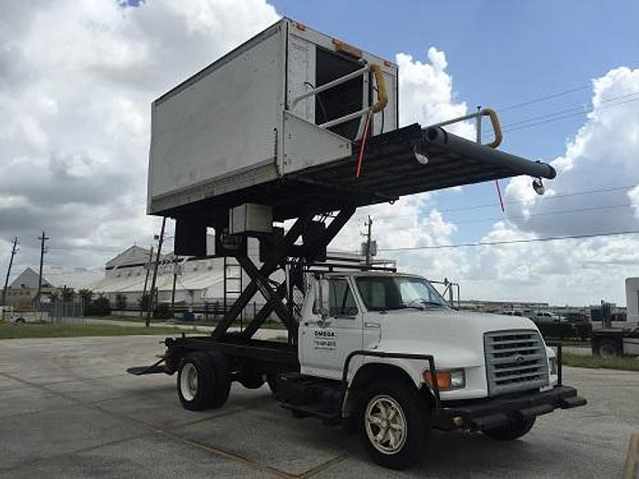 Used 1994 Catering Truck. Ford F700 chassis