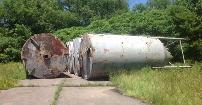 Used Heavy Duty Halliburton Silos (3)
