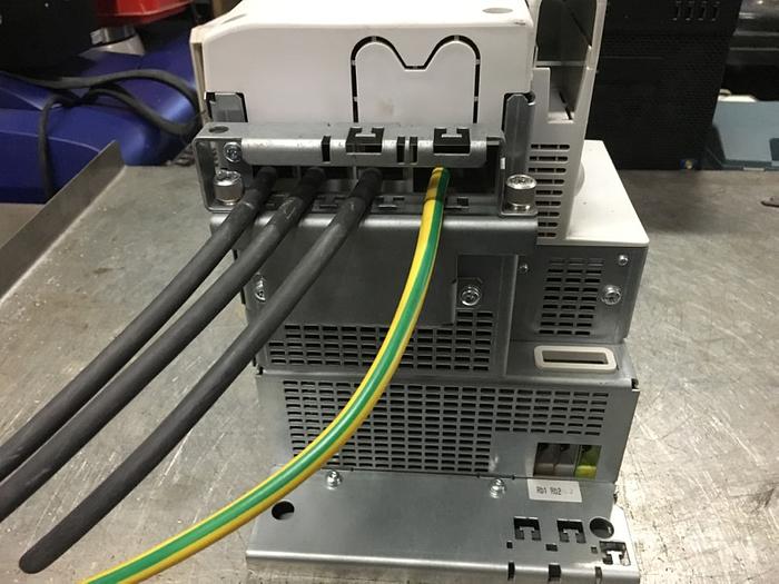 Gebraucht LENZE Servo Drives 9400