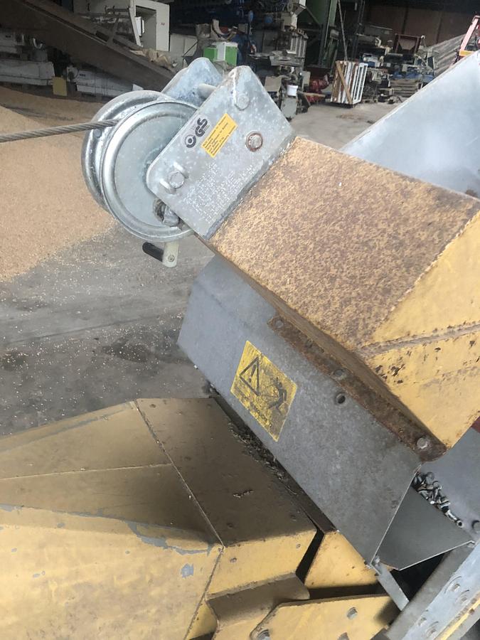 Used Grain thrower PAJ T1