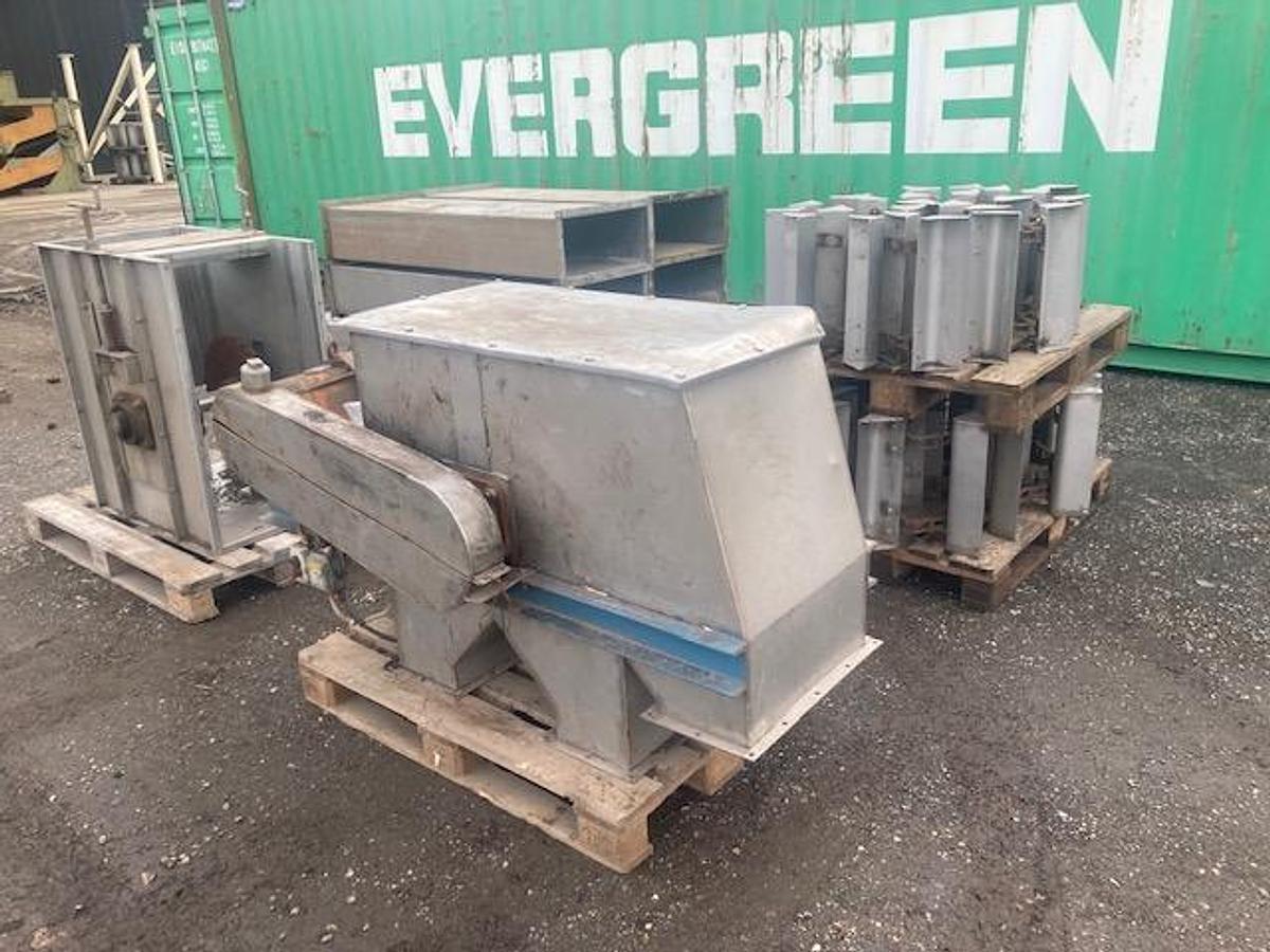 Used Bucket elevator Stainless steel height 9m
